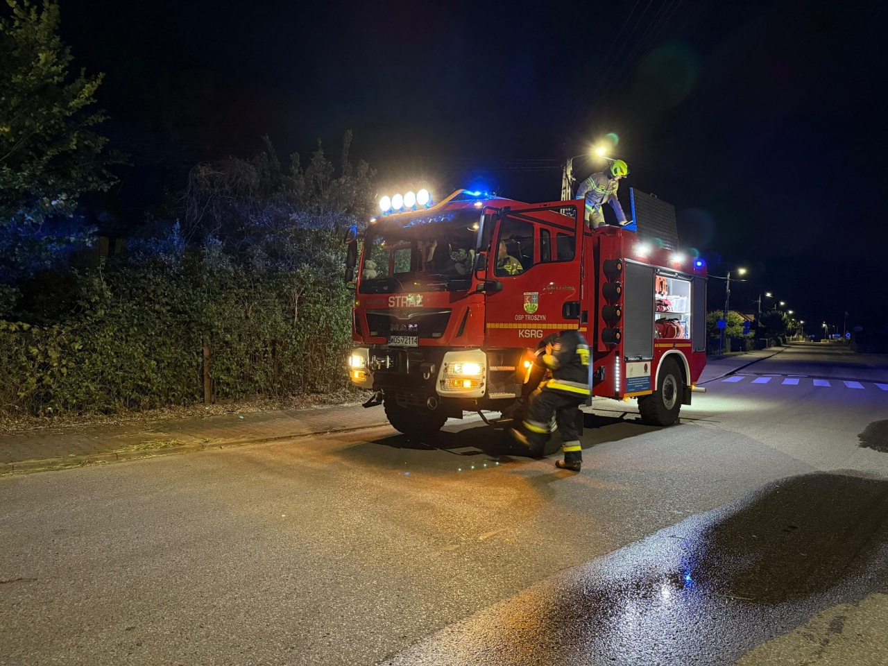 Gwałtowna nawałnica nad Ostrołęką i powiatem ostrołęckim [24.06.2025] - zdjęcie #3 - eOstroleka.pl