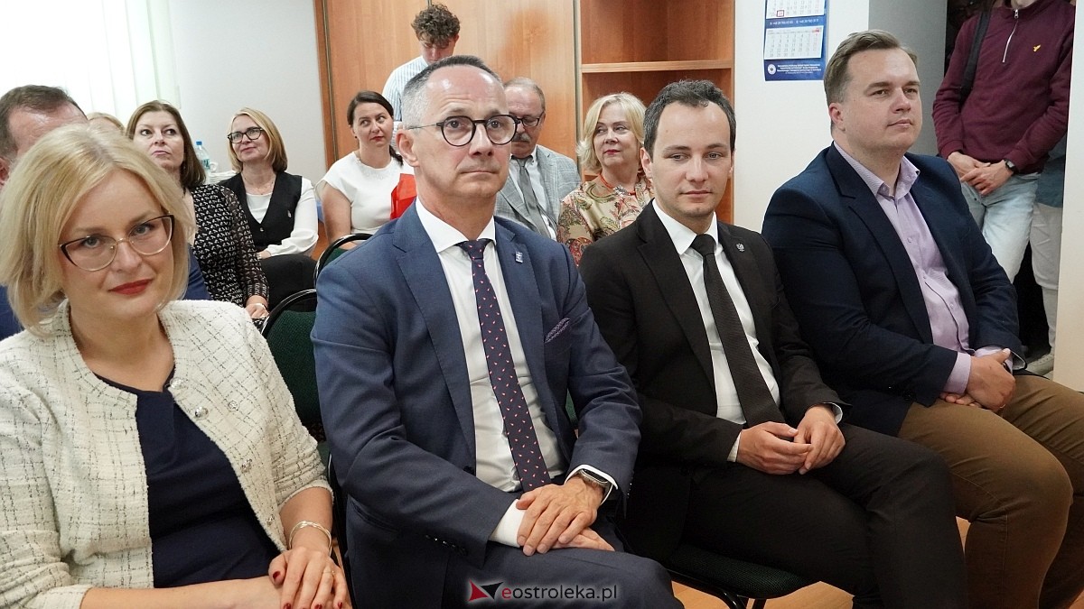 Oficjalne otwarcie nowej delegatury Wojewódzkiego Inspektoratu Farmaceutycznego w Ostrołęce [24.06.2025] - zdjęcie #6 - eOstroleka.pl