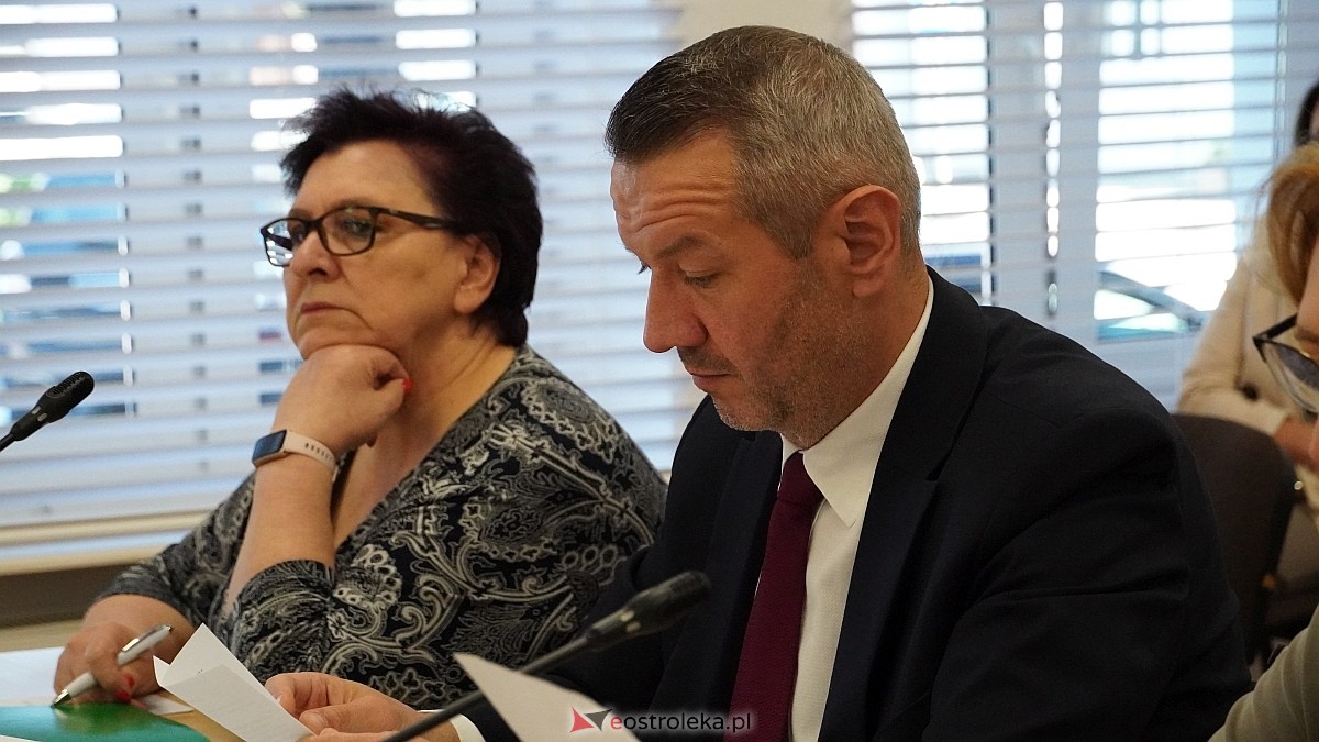 XXVI sesja rady Miasta Ostrołęka [26.06.2025] - zdjęcie #19 - eOstroleka.pl
