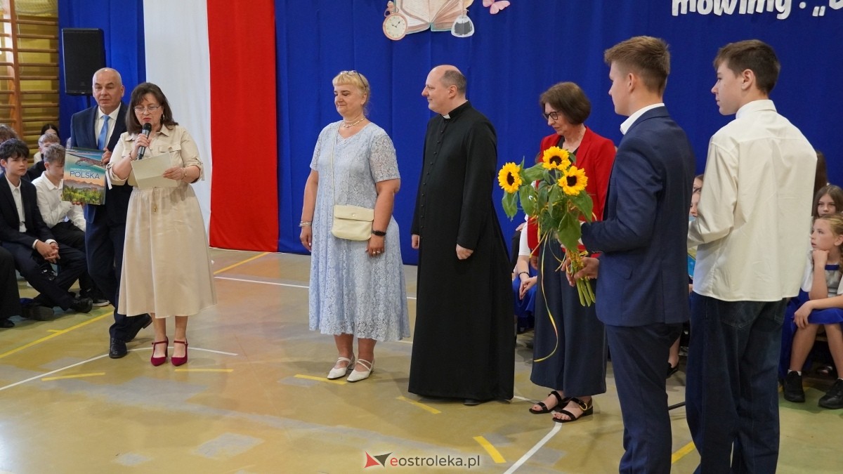 Zakończenie roku szkolnego w SP 3 w Ostrołęce [27.06.2025] - zdjęcie #21 - eOstroleka.pl