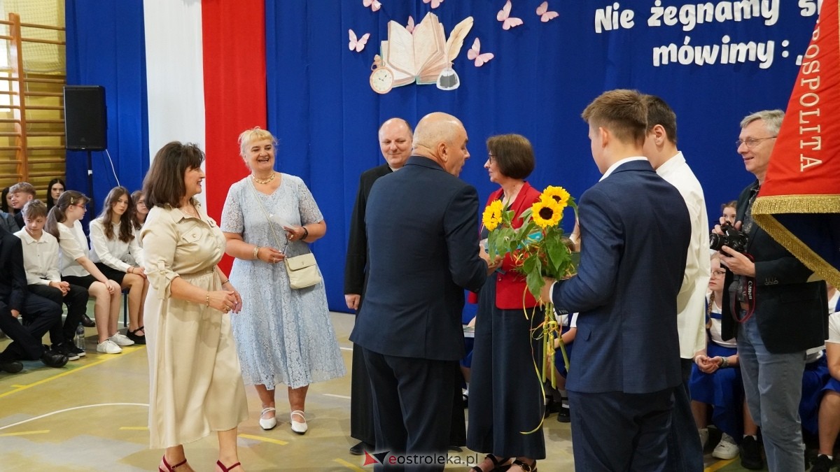 Zakończenie roku szkolnego w SP 3 w Ostrołęce [27.06.2025] - zdjęcie #20 - eOstroleka.pl