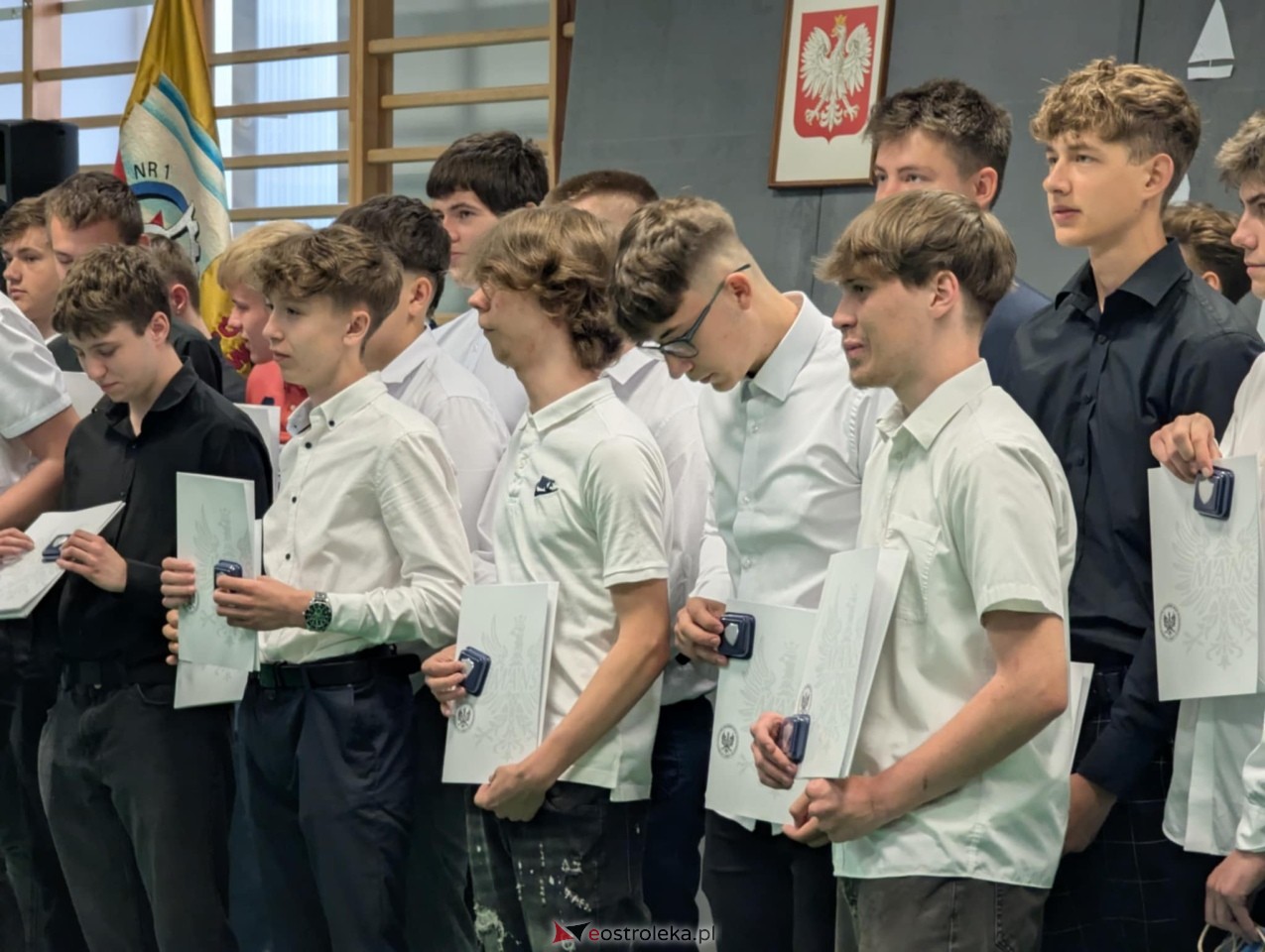 Zakończenie roku szkolnego w ZSZ 1 w Ostrołęce [27.06.2025] - zdjęcie #111 - eOstroleka.pl