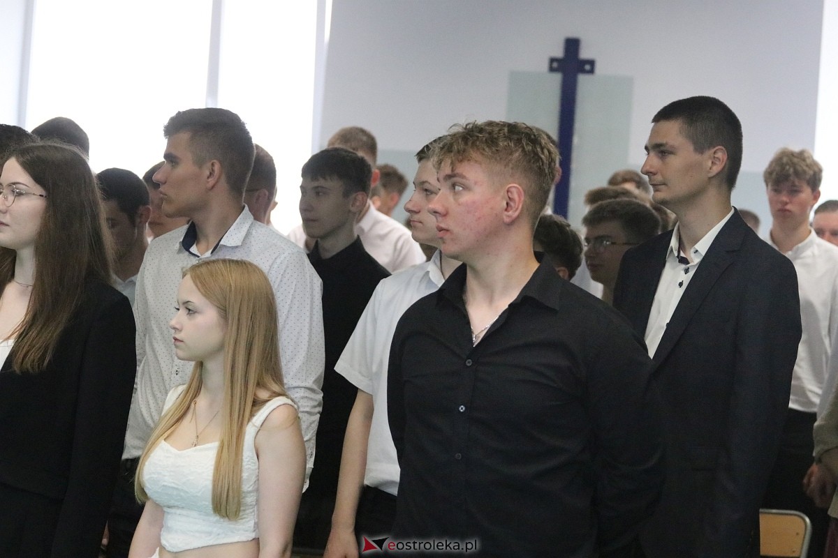 Zakończenie roku szkolnego w ZSZ 1 w Ostrołęce [27.06.2025] - zdjęcie #102 - eOstroleka.pl
