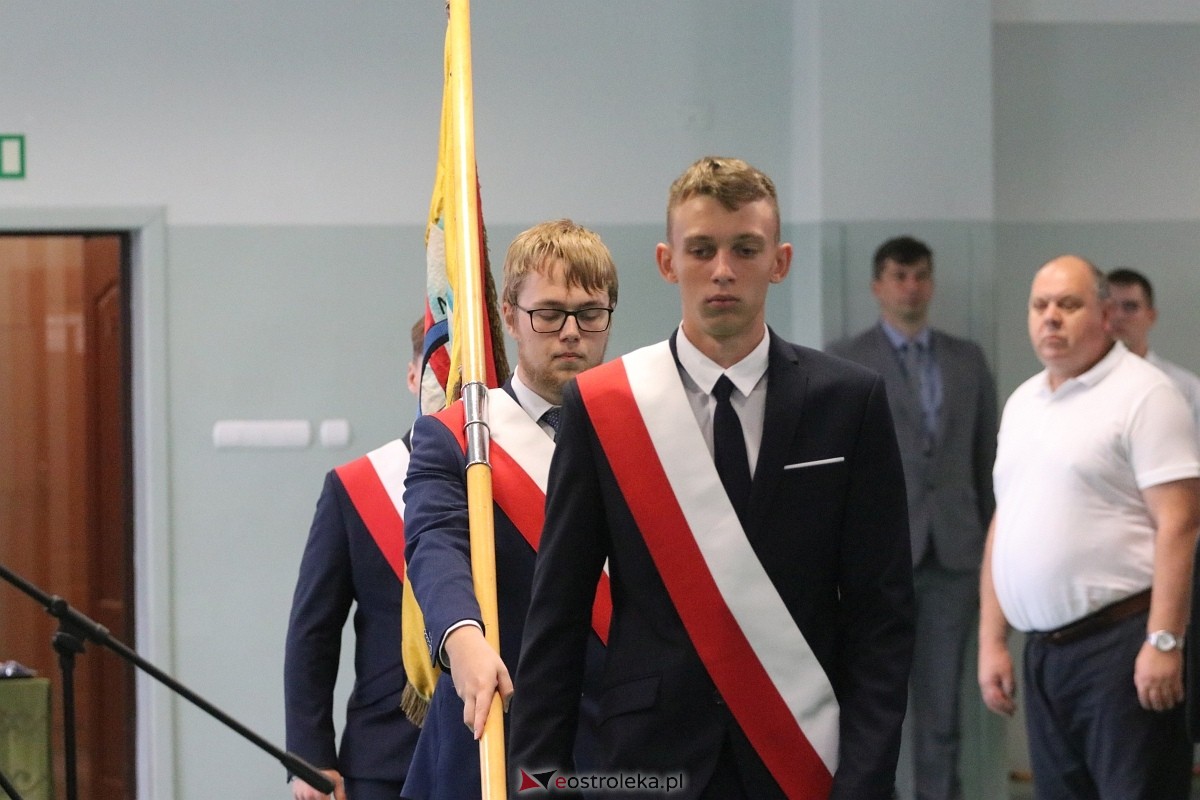 Zakończenie roku szkolnego w ZSZ 1 w Ostrołęce [27.06.2025] - zdjęcie #101 - eOstroleka.pl