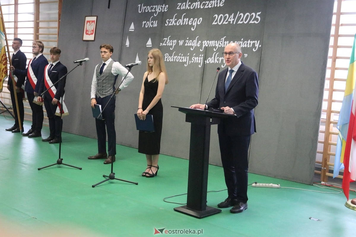 Zakończenie roku szkolnego w ZSZ 1 w Ostrołęce [27.06.2025] - zdjęcie #99 - eOstroleka.pl