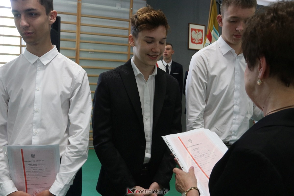 Zakończenie roku szkolnego w ZSZ 1 w Ostrołęce [27.06.2025] - zdjęcie #22 - eOstroleka.pl