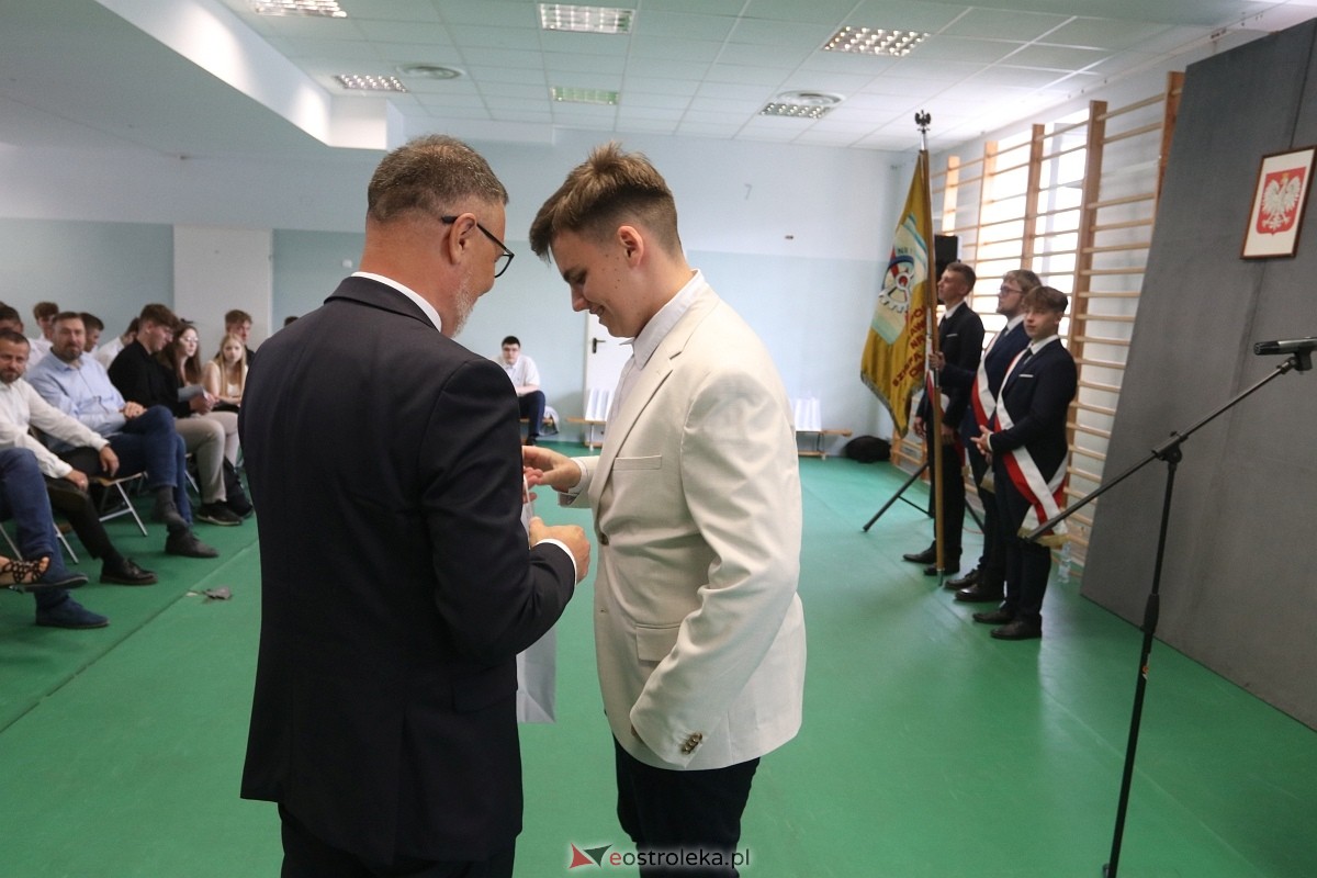 Zakończenie roku szkolnego w ZSZ 1 w Ostrołęce [27.06.2025] - zdjęcie #77 - eOstroleka.pl