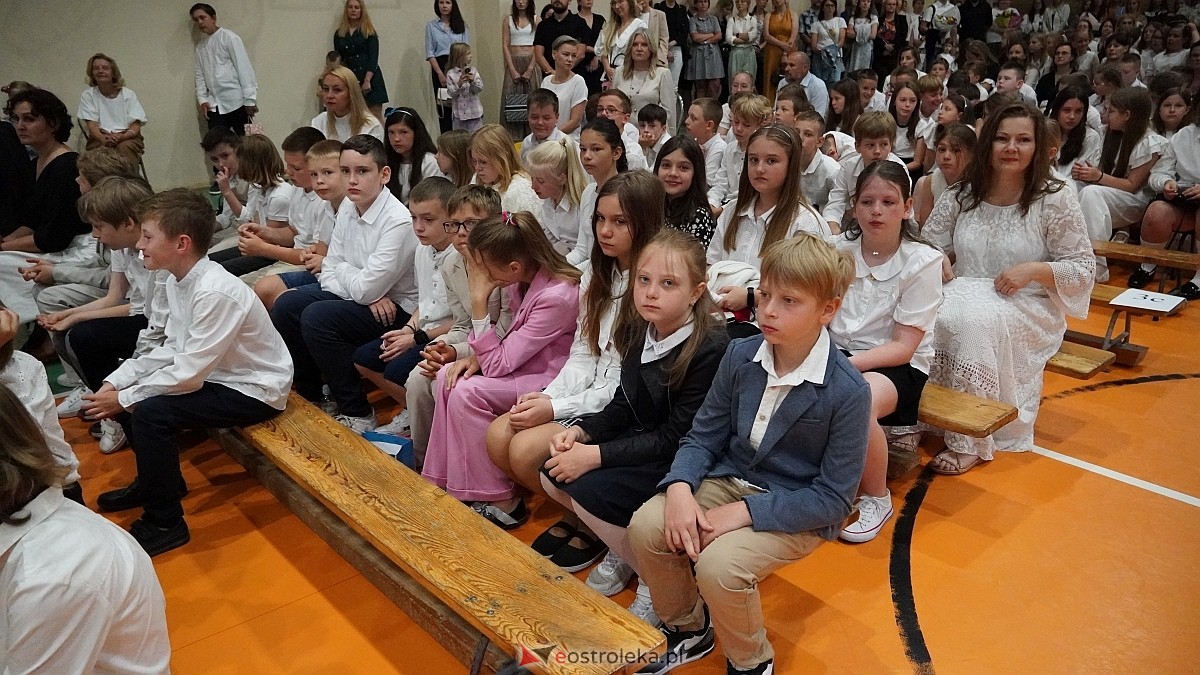 Zakończenie roku szkolnego w Szkole Podstawowej nr 5 im. Zofii Niedziałkowskiej w Ostrołęce [27.06.2025] - zdjęcie #163 - eOstroleka.pl