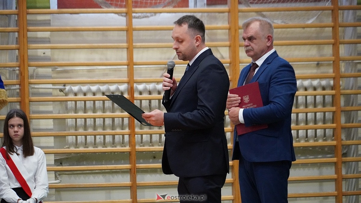 Zakończenie roku szkolnego w Szkole Podstawowej nr 5 im. Zofii Niedziałkowskiej w Ostrołęce [27.06.2025] - zdjęcie #146 - eOstroleka.pl