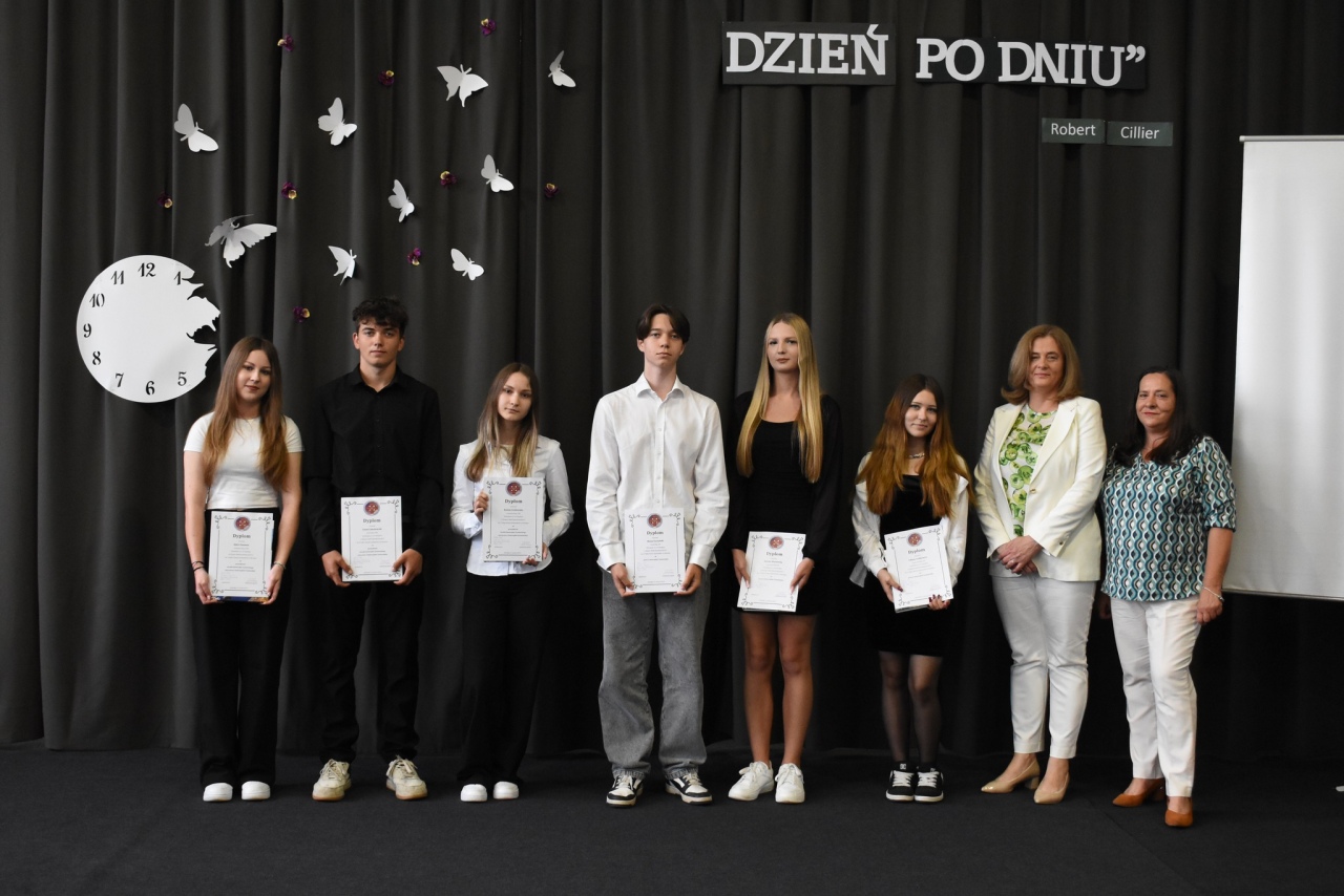 Zakończenie roku szkolnego w ZSZ Nr 2 w Ostrołęce [27.06.2025] - zdjęcie #36 - eOstroleka.pl