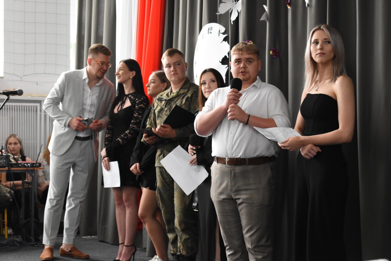 Zakończenie roku szkolnego w ZSZ Nr 2 w Ostrołęce [27.06.2025] - zdjęcie #12 - eOstroleka.pl