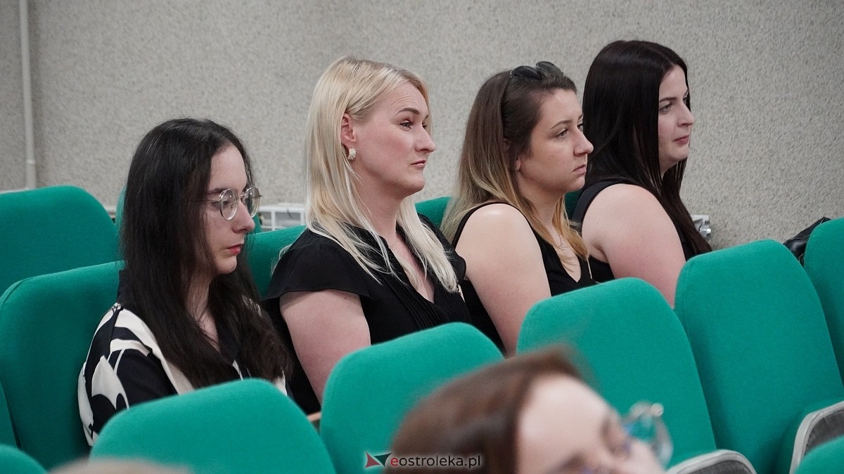 Zakończenie roku szkolnego w CKZiU [27.06.2025] - zdjęcie #91 - eOstroleka.pl