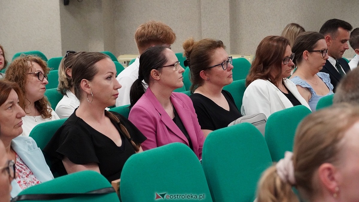 Zakończenie roku szkolnego w CKZiU [27.06.2025] - zdjęcie #90 - eOstroleka.pl