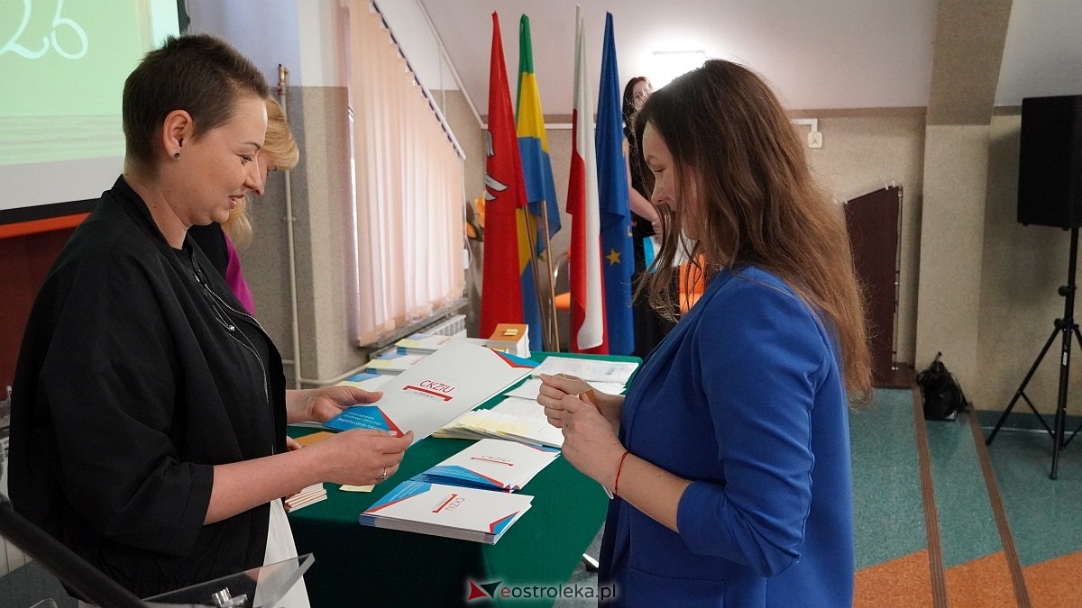 Zakończenie roku szkolnego w CKZiU [27.06.2025] - zdjęcie #72 - eOstroleka.pl