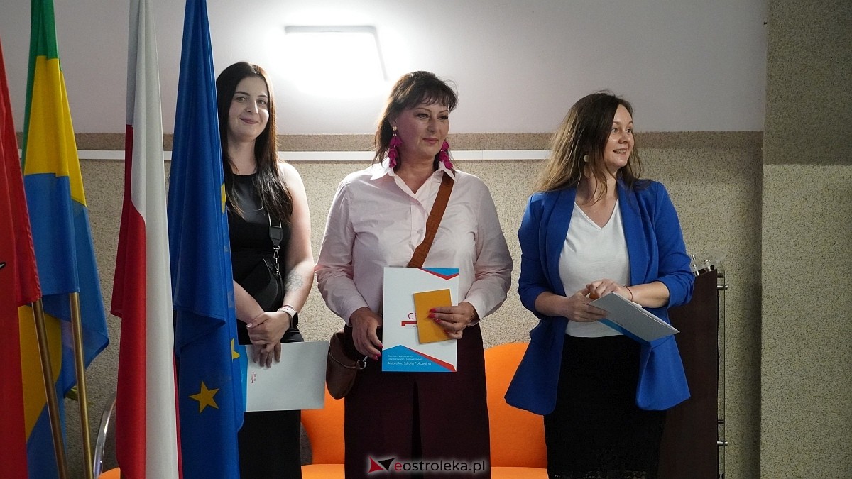 Zakończenie roku szkolnego w CKZiU [27.06.2025] - zdjęcie #71 - eOstroleka.pl