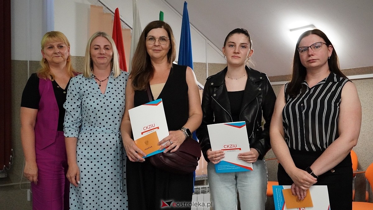 Zakończenie roku szkolnego w CKZiU [27.06.2025] - zdjęcie #59 - eOstroleka.pl