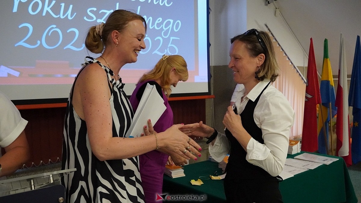 Zakończenie roku szkolnego w CKZiU [27.06.2025] - zdjęcie #54 - eOstroleka.pl