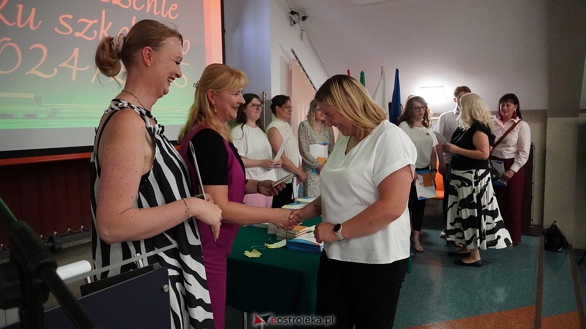 Zakończenie roku szkolnego w CKZiU [27.06.2025] - zdjęcie #38 - eOstroleka.pl