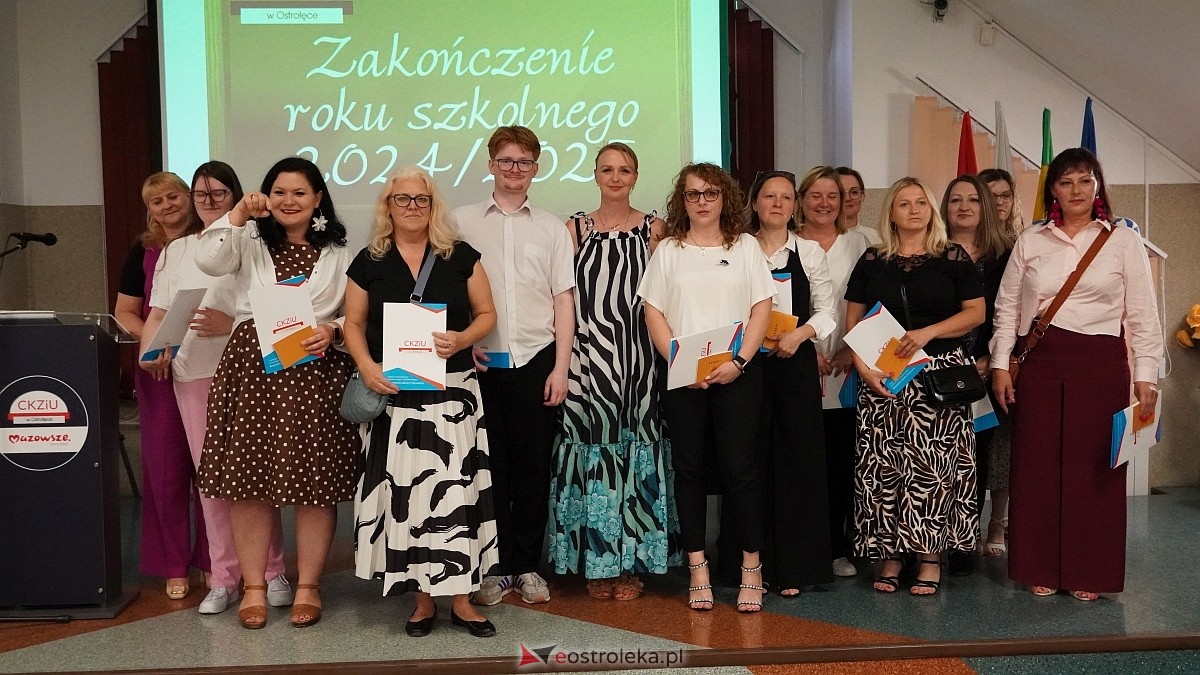 Zakończenie roku szkolnego w CKZiU [27.06.2025] - zdjęcie #36 - eOstroleka.pl
