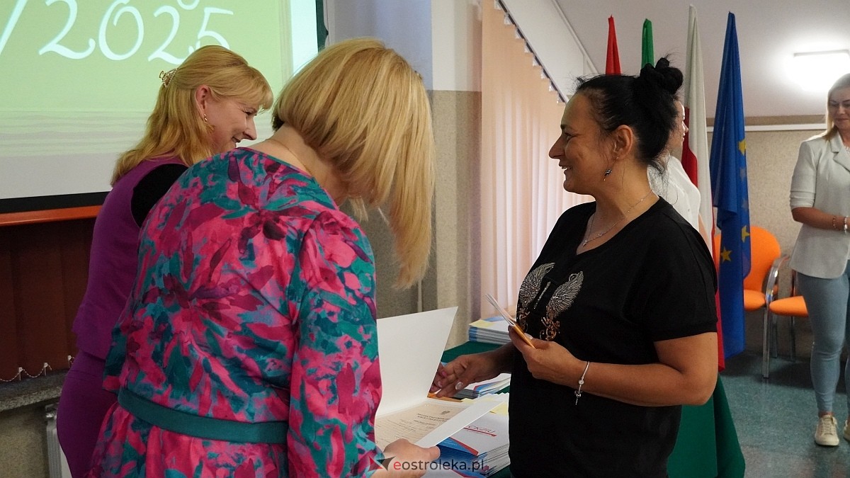 Zakończenie roku szkolnego w CKZiU [27.06.2025] - zdjęcie #27 - eOstroleka.pl