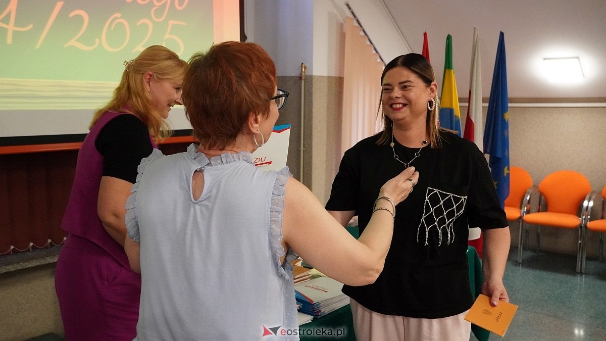 Zakończenie roku szkolnego w CKZiU [27.06.2025] - zdjęcie #20 - eOstroleka.pl