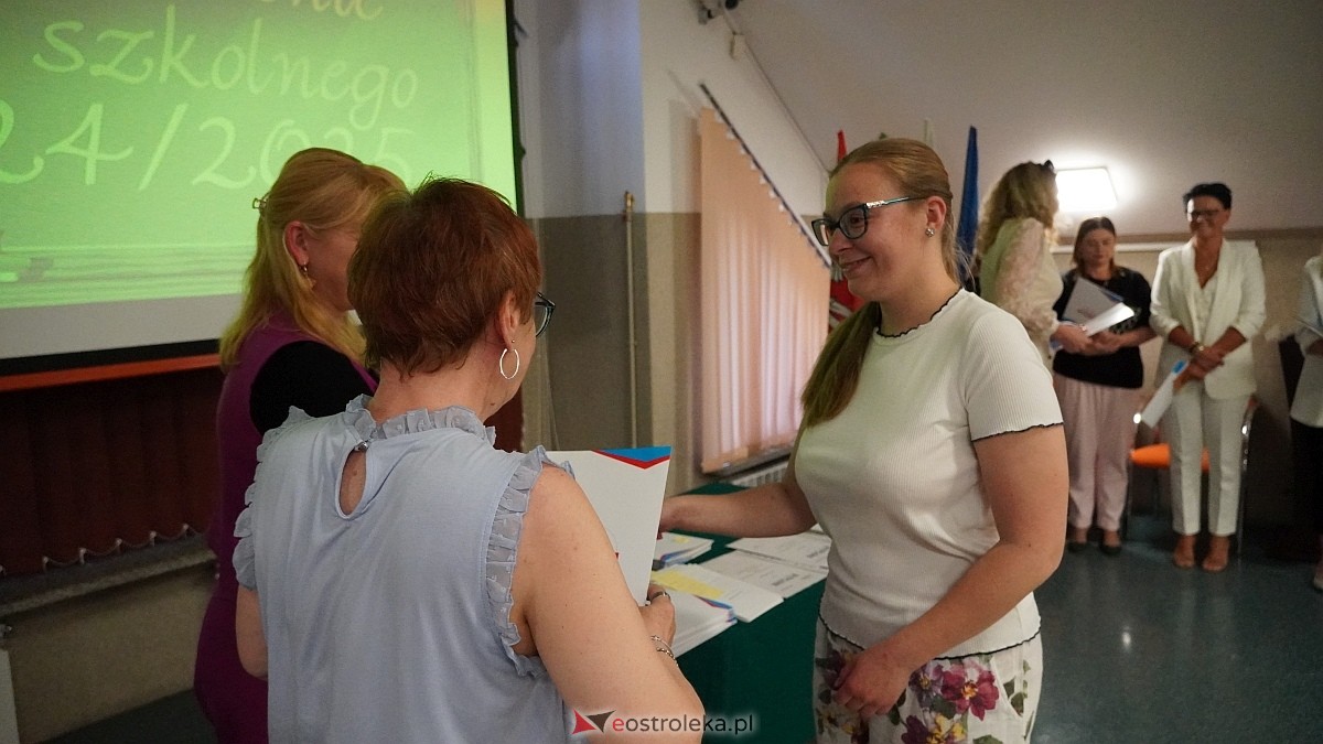Zakończenie roku szkolnego w CKZiU [27.06.2025] - zdjęcie #12 - eOstroleka.pl