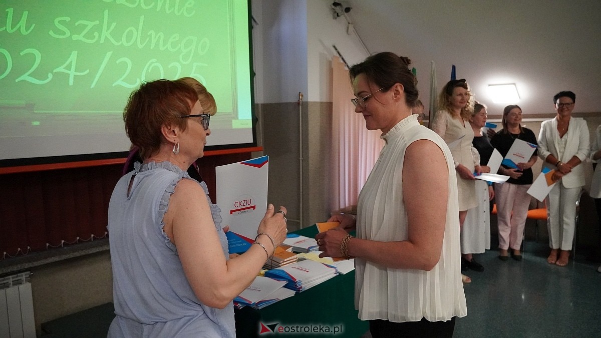 Zakończenie roku szkolnego w CKZiU [27.06.2025] - zdjęcie #8 - eOstroleka.pl