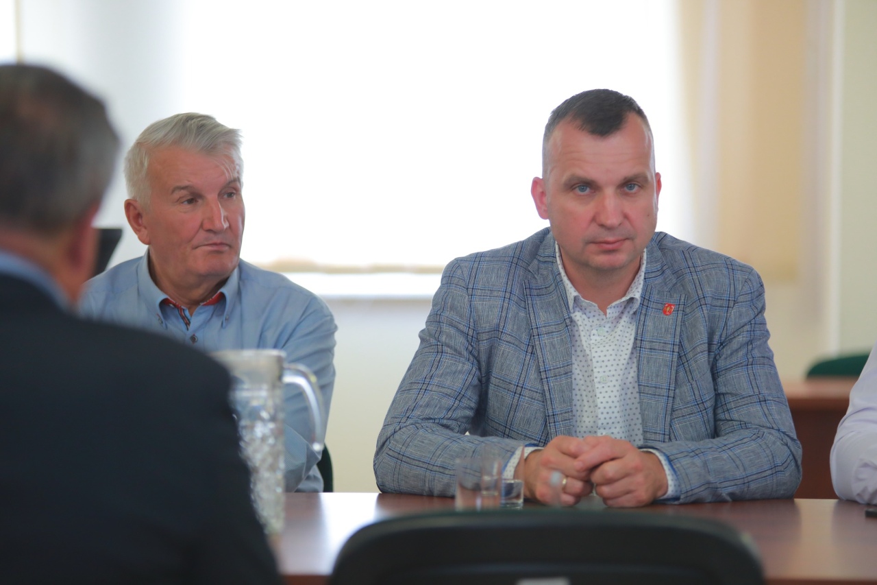 XVIII nadzwyczajna sesja Rady Gminy Rzekuń [27.06.2025] - zdjęcie #29 - eOstroleka.pl