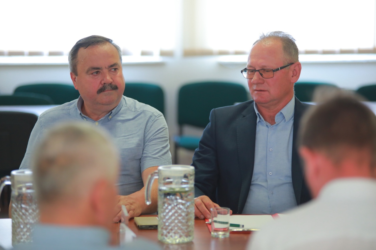 XVIII nadzwyczajna sesja Rady Gminy Rzekuń [27.06.2025] - zdjęcie #27 - eOstroleka.pl