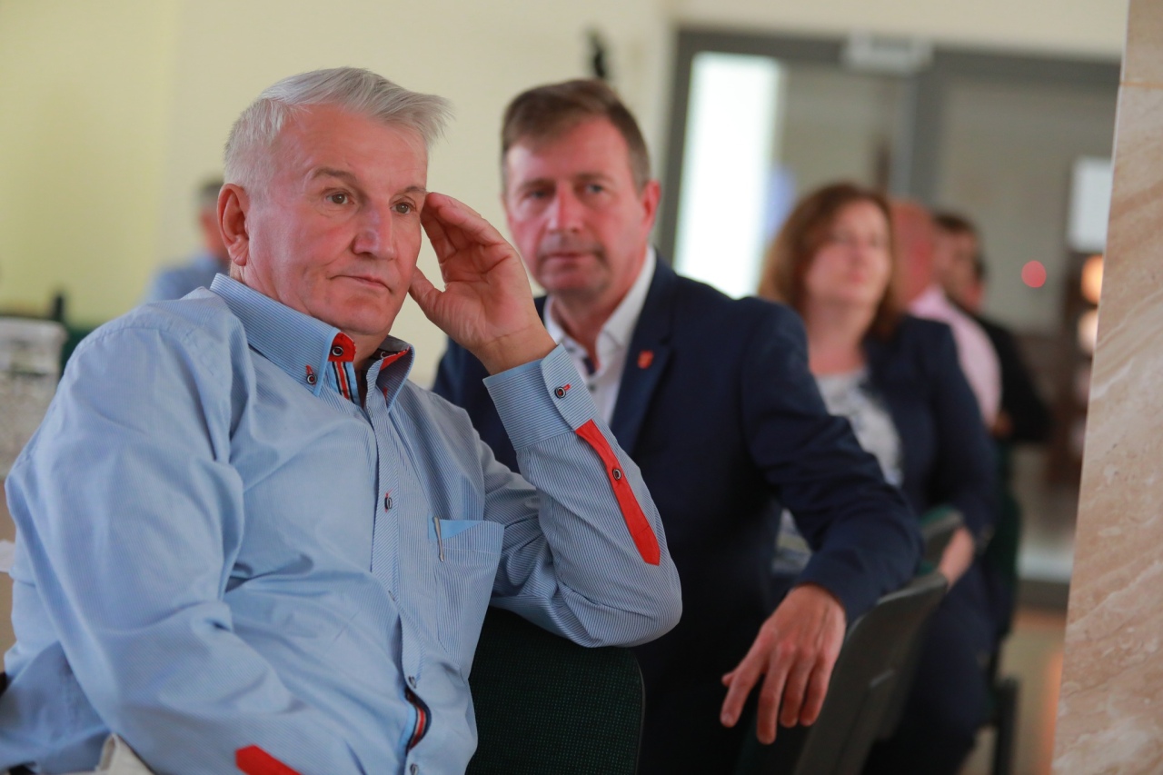 XVIII nadzwyczajna sesja Rady Gminy Rzekuń [27.06.2025] - zdjęcie #25 - eOstroleka.pl