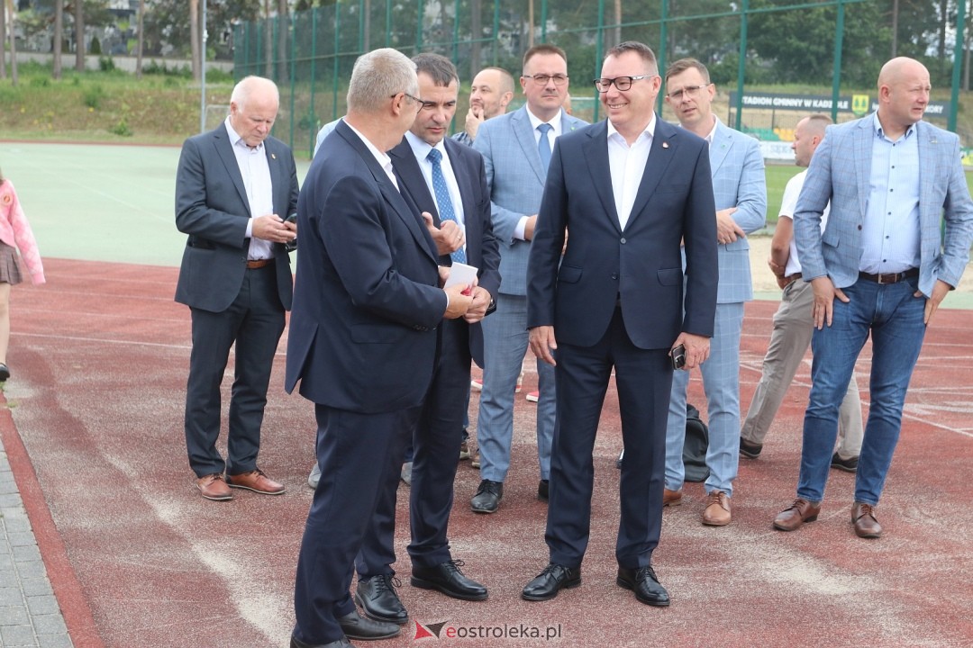 Nadanie imienia stadionowi w Kadzidle - im. Łukasza Pokory [28.06.2025] - zdjęcie #91 - eOstroleka.pl