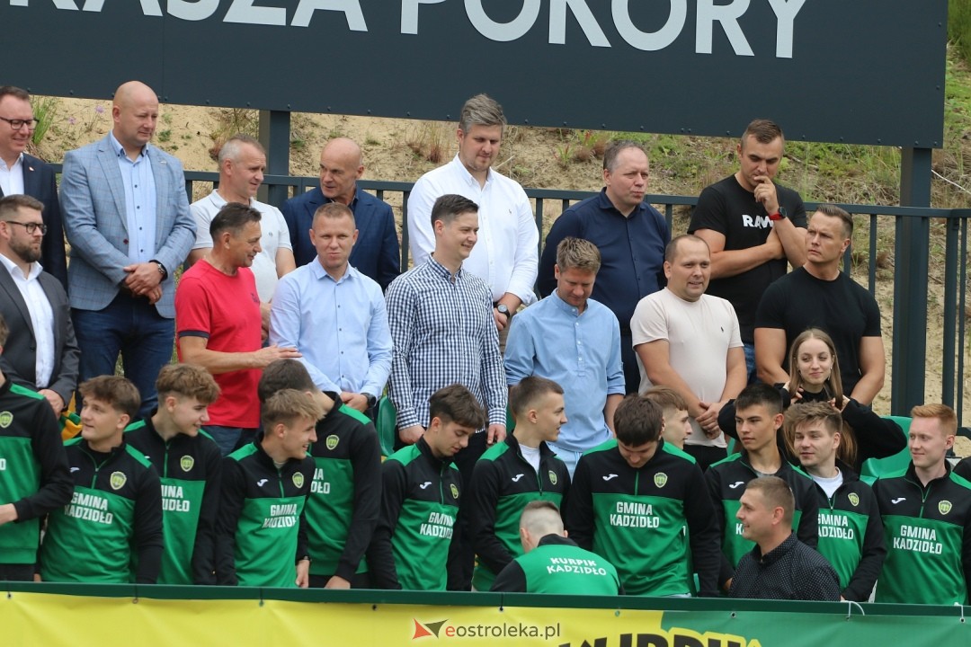 Nadanie imienia stadionowi w Kadzidle - im. Łukasza Pokory [28.06.2025] - zdjęcie #33 - eOstroleka.pl