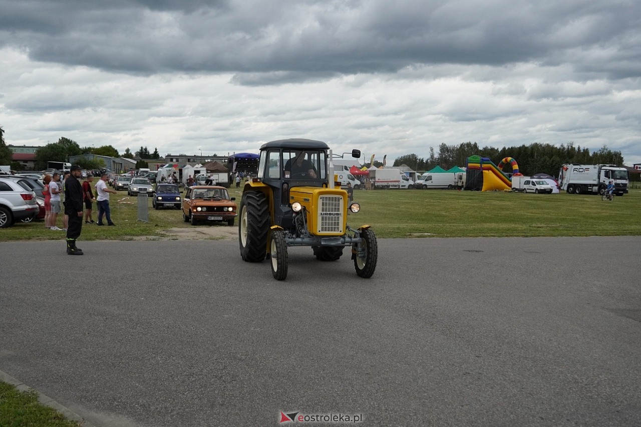 Oldtimer 2025: Parada zabytkowych pojazdów ulicami Rzekunia [29.06.2025] - zdjęcie #63 - eOstroleka.pl