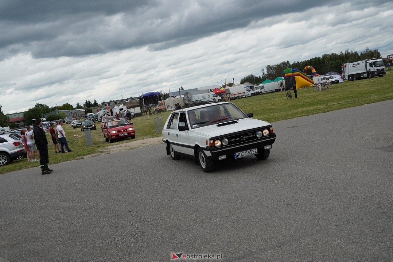 Oldtimer 2025: Parada zabytkowych pojazdów ulicami Rzekunia [29.06.2025] - zdjęcie #57 - eOstroleka.pl