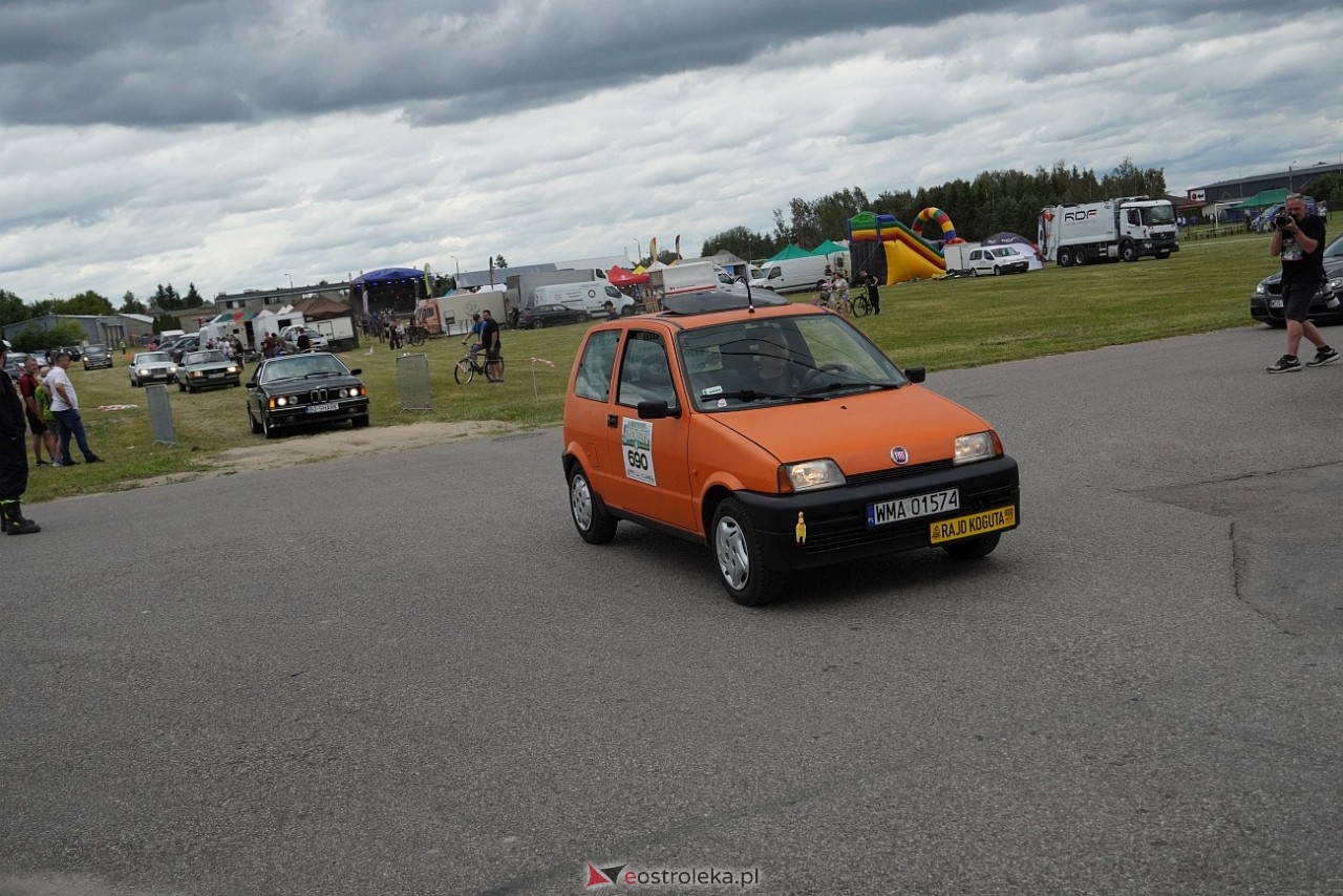 Oldtimer 2025: Parada zabytkowych pojazdów ulicami Rzekunia [29.06.2025] - zdjęcie #55 - eOstroleka.pl