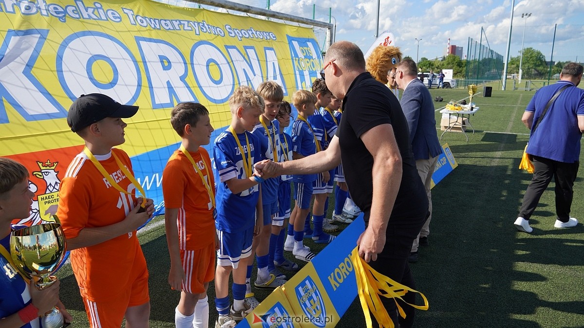 Międzynarodowy Turniej Piłki Nożnej Korona Cup [28-29.06.2025] - zdjęcie #63 - eOstroleka.pl