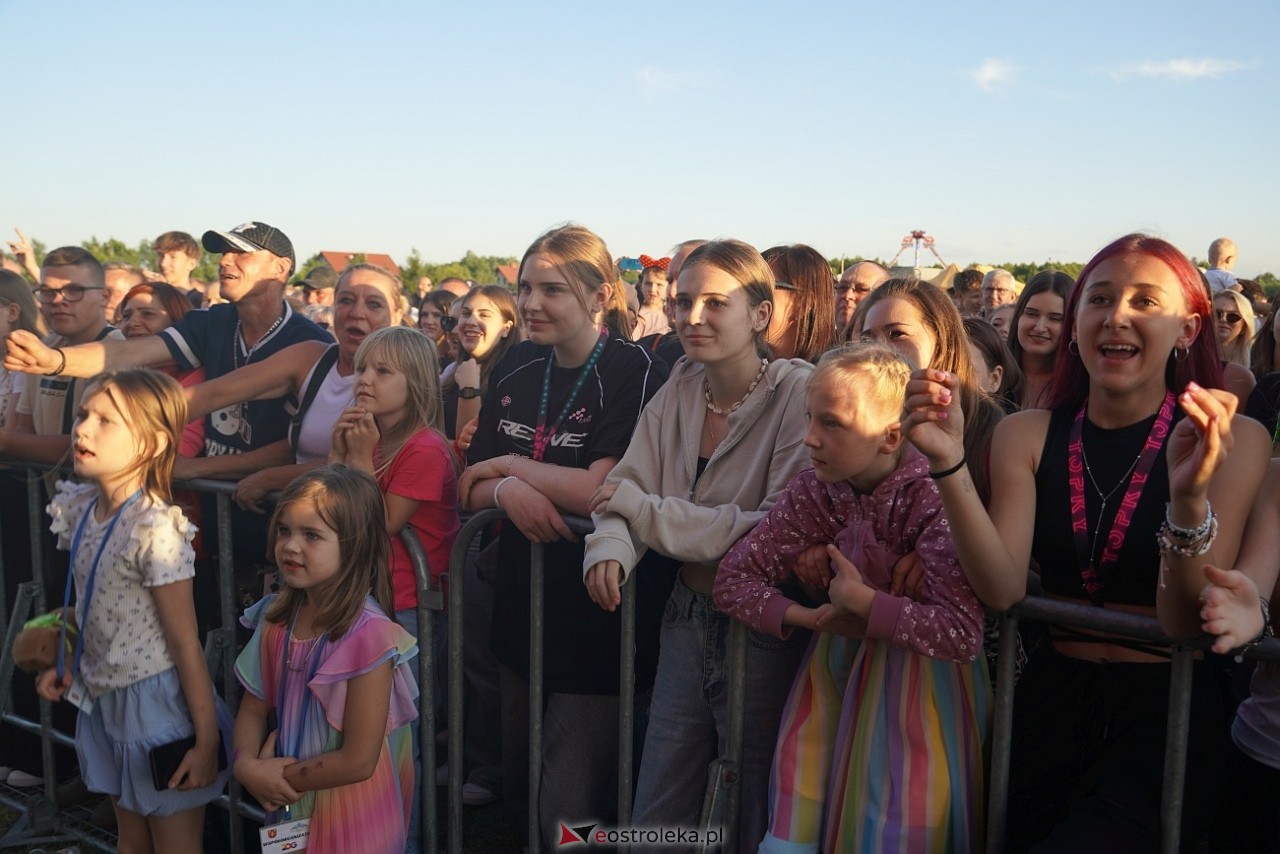 Powitanie Lata w Rzekuniu z TOPKY i AFTER PARTY [29.06.2025] - zdjęcie #137 - eOstroleka.pl