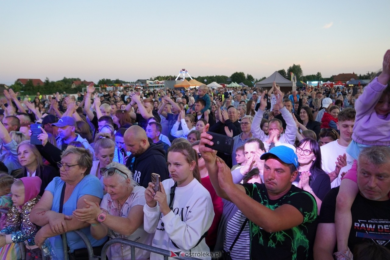 Powitanie Lata w Rzekuniu z TOPKY i AFTER PARTY [29.06.2025] - zdjęcie #33 - eOstroleka.pl