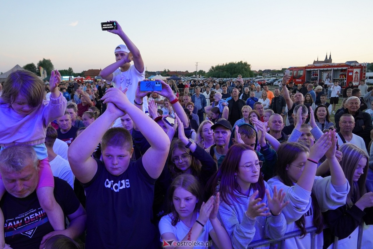 Powitanie Lata w Rzekuniu z TOPKY i AFTER PARTY [29.06.2025] - zdjęcie #32 - eOstroleka.pl