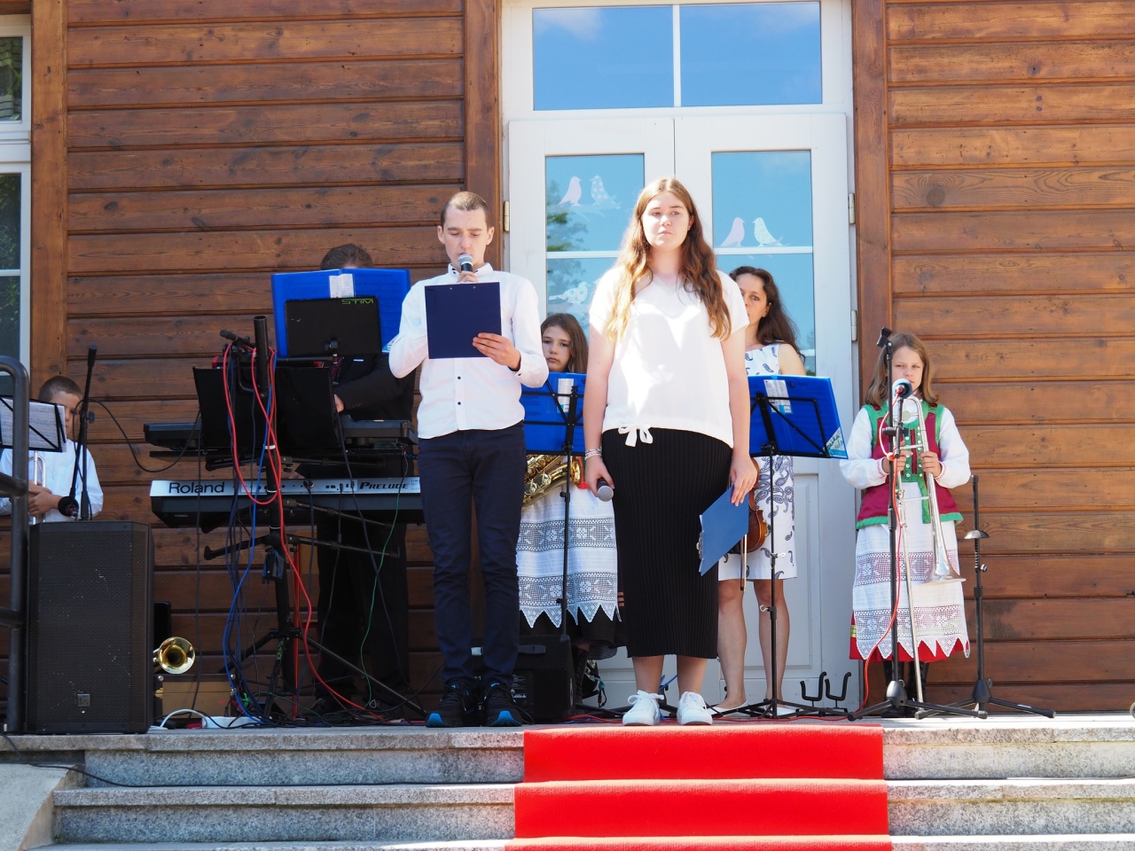 Uczniowie docenieni za wyjątkowe osiągnięcia – gala nagród wójta Gminy Olszewo-Borki [26.06.2025] - zdjęcie #21 - eOstroleka.pl