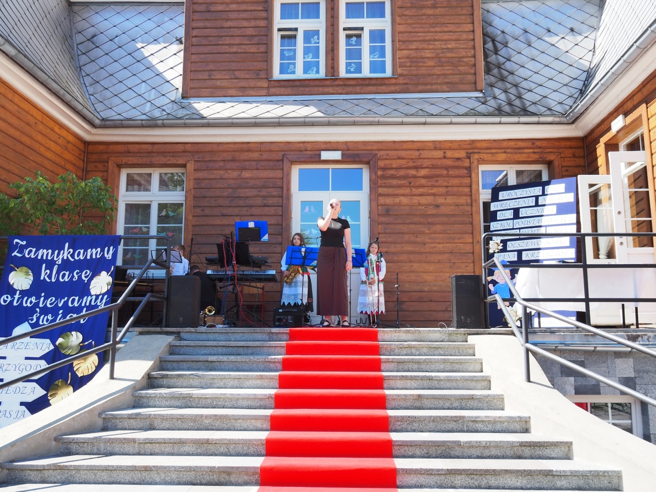 Uczniowie docenieni za wyjątkowe osiągnięcia – gala nagród wójta Gminy Olszewo-Borki [26.06.2025] - zdjęcie #17 - eOstroleka.pl