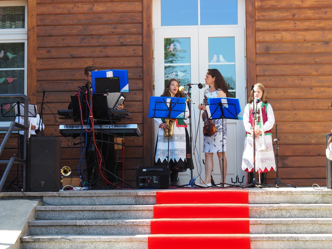 Uczniowie docenieni za wyjątkowe osiągnięcia – gala nagród wójta Gminy Olszewo-Borki [26.06.2025] - zdjęcie #14 - eOstroleka.pl