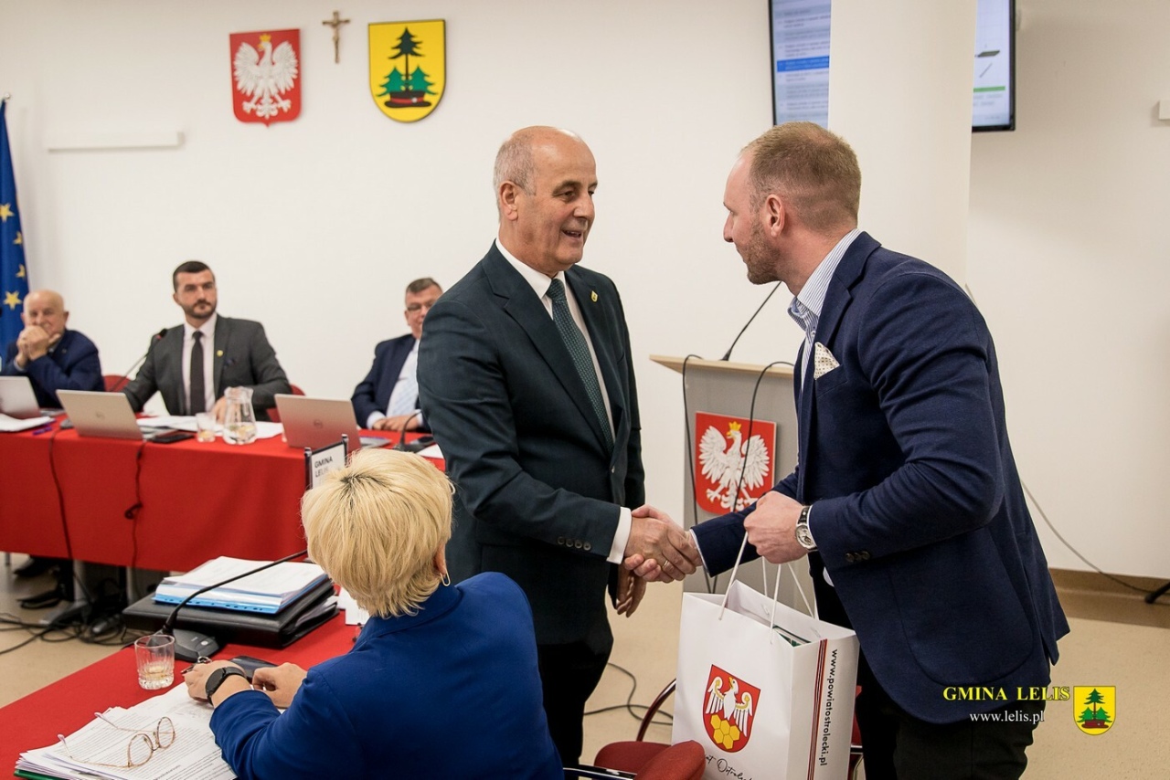Absolutoryjna sesja Rady Gmini Lelis [25.06.2025] - zdjęcie #12 - eOstroleka.pl