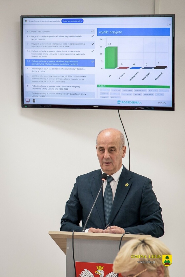 Absolutoryjna sesja Rady Gmini Lelis [25.06.2025] - zdjęcie #10 - eOstroleka.pl