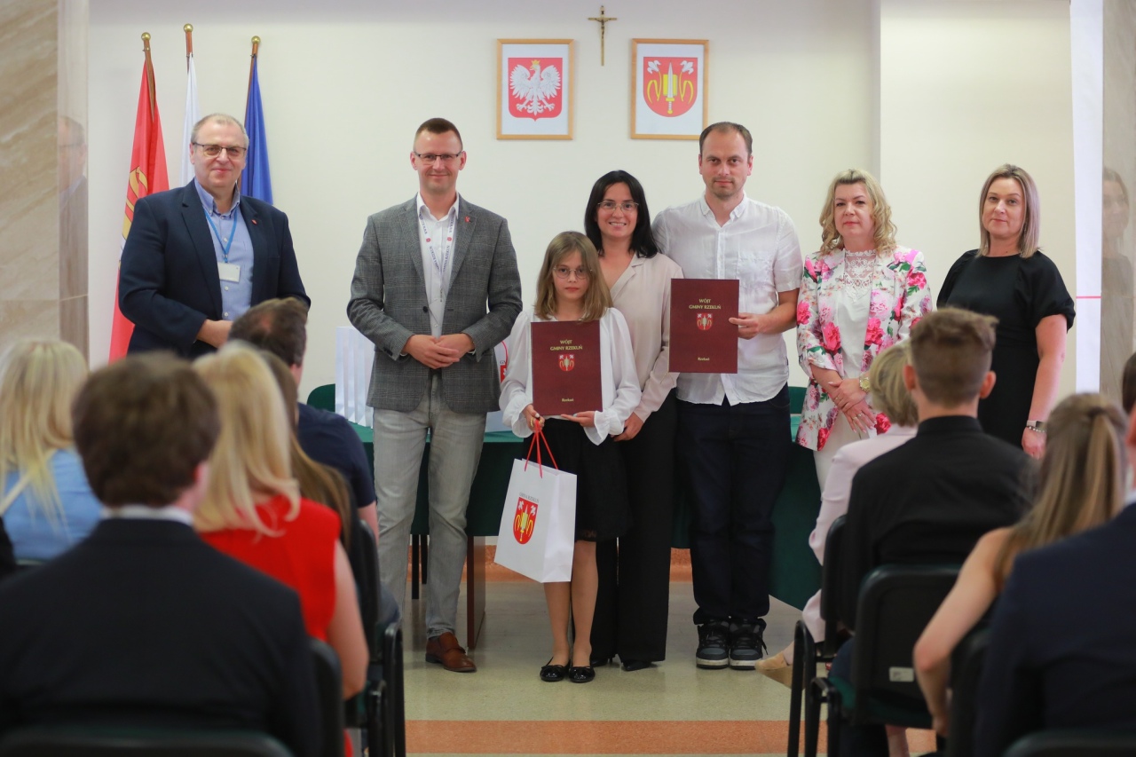 Gala wręczenia nagród najzdolniejszym uczniom z gminy Rzekuń [03.07.2025] - zdjęcie #12 - eOstroleka.pl