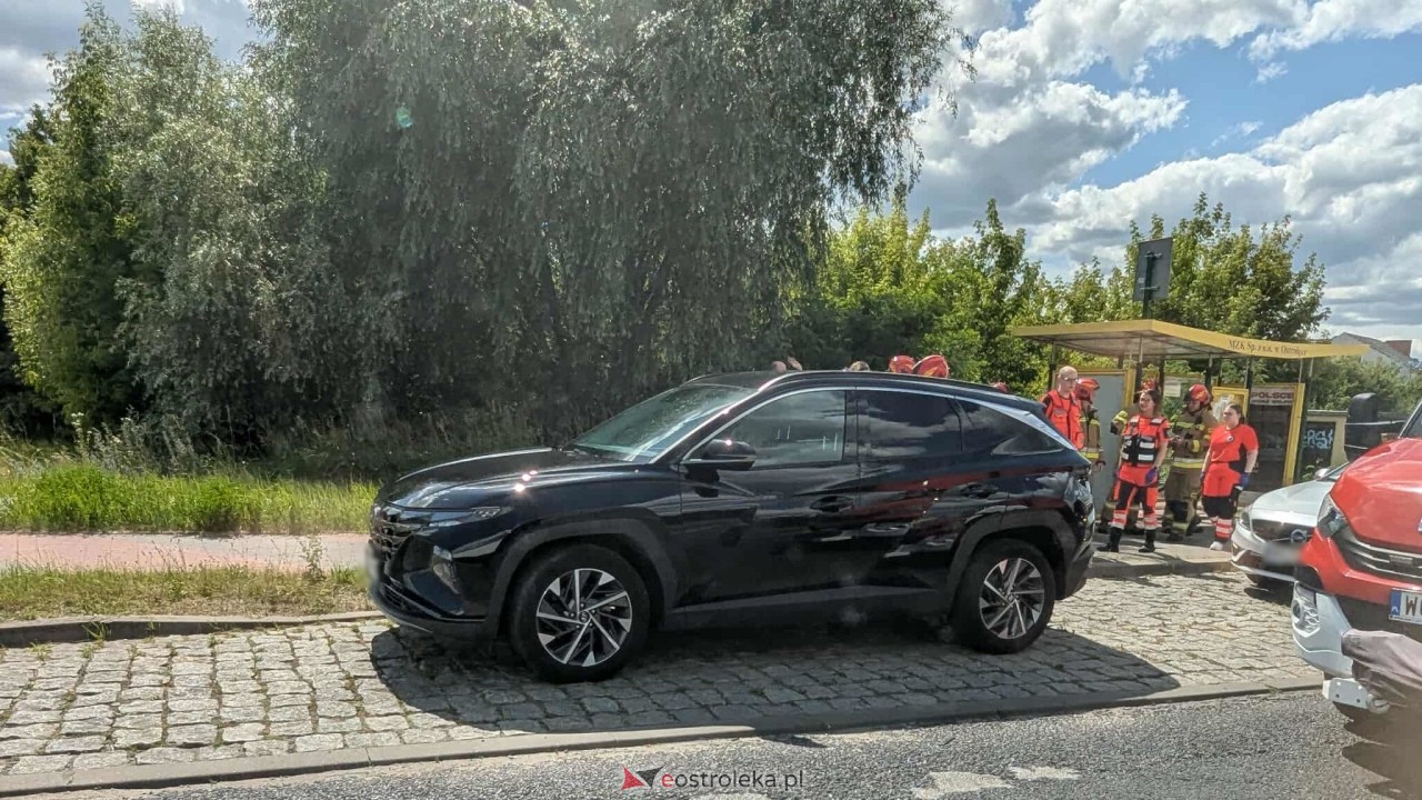 Kraksa na Ostrowskiej [04.07.2025] - zdjęcie #9 - eOstroleka.pl