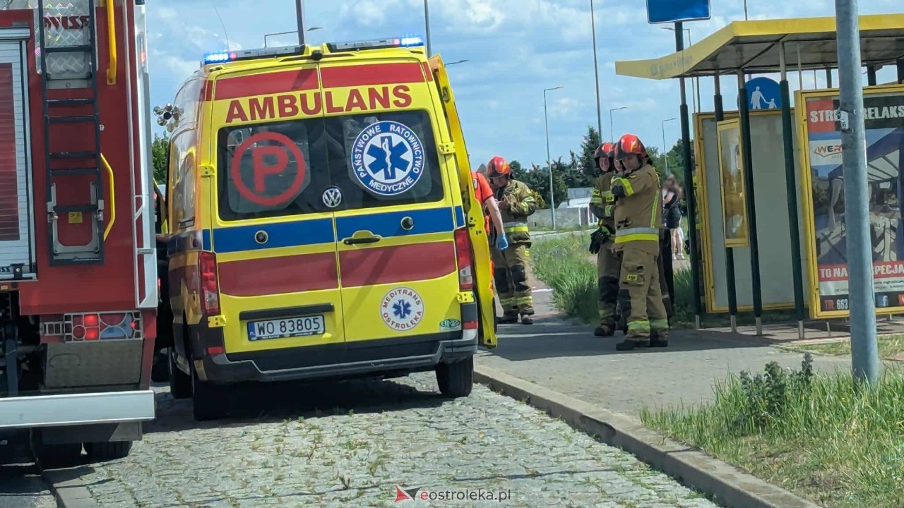 Kraksa na Ostrowskiej [04.07.2025] - zdjęcie #2 - eOstroleka.pl