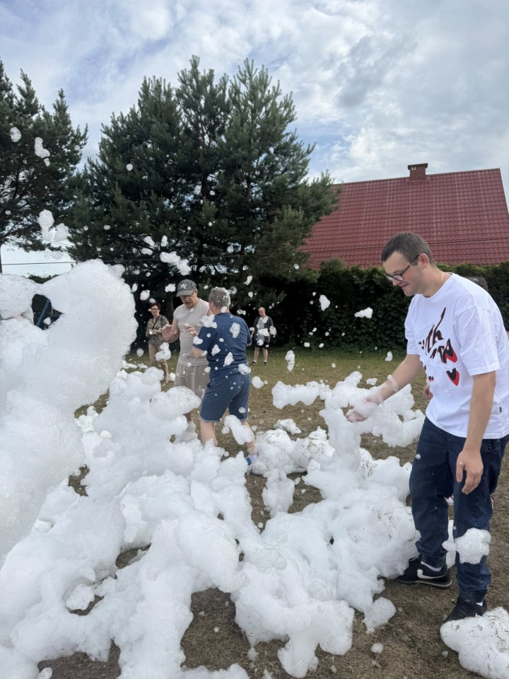 Dzień Rodziny dla Podopiecznych Warsztatów Terapii Zajęciowej Motylki [04.07.2025] - zdjęcie #20 - eOstroleka.pl
