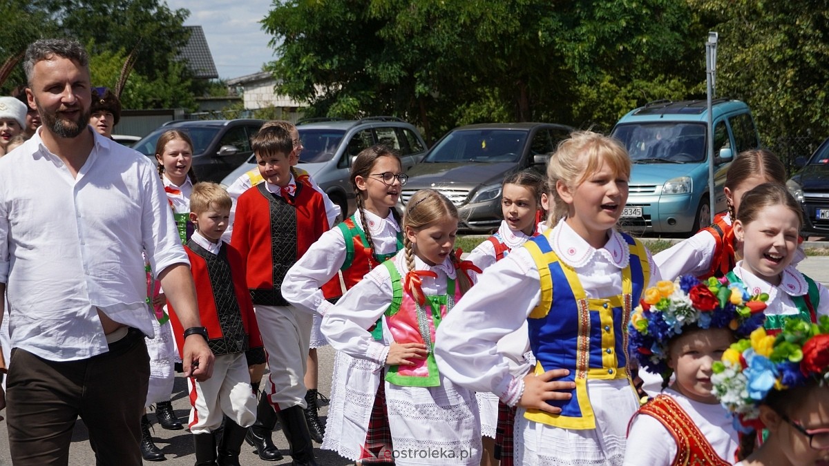 Zatańczmy historię w Czerwinie [05.07.2025] - zdjęcie #102 - eOstroleka.pl