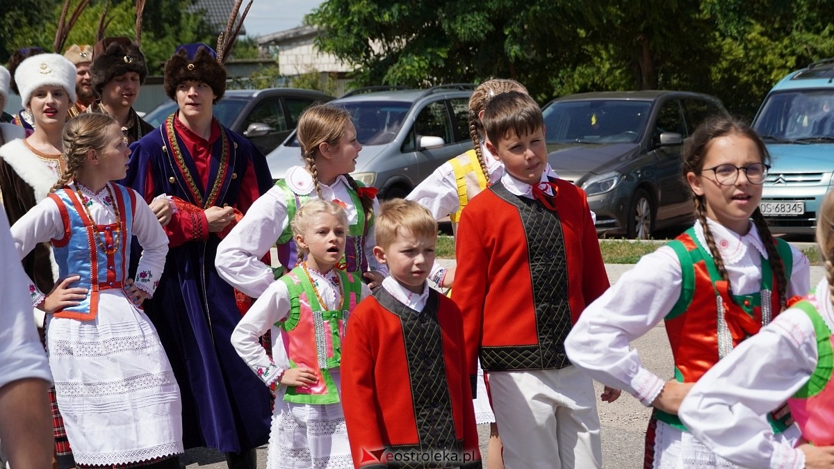 Zatańczmy historię w Czerwinie [05.07.2025] - zdjęcie #101 - eOstroleka.pl